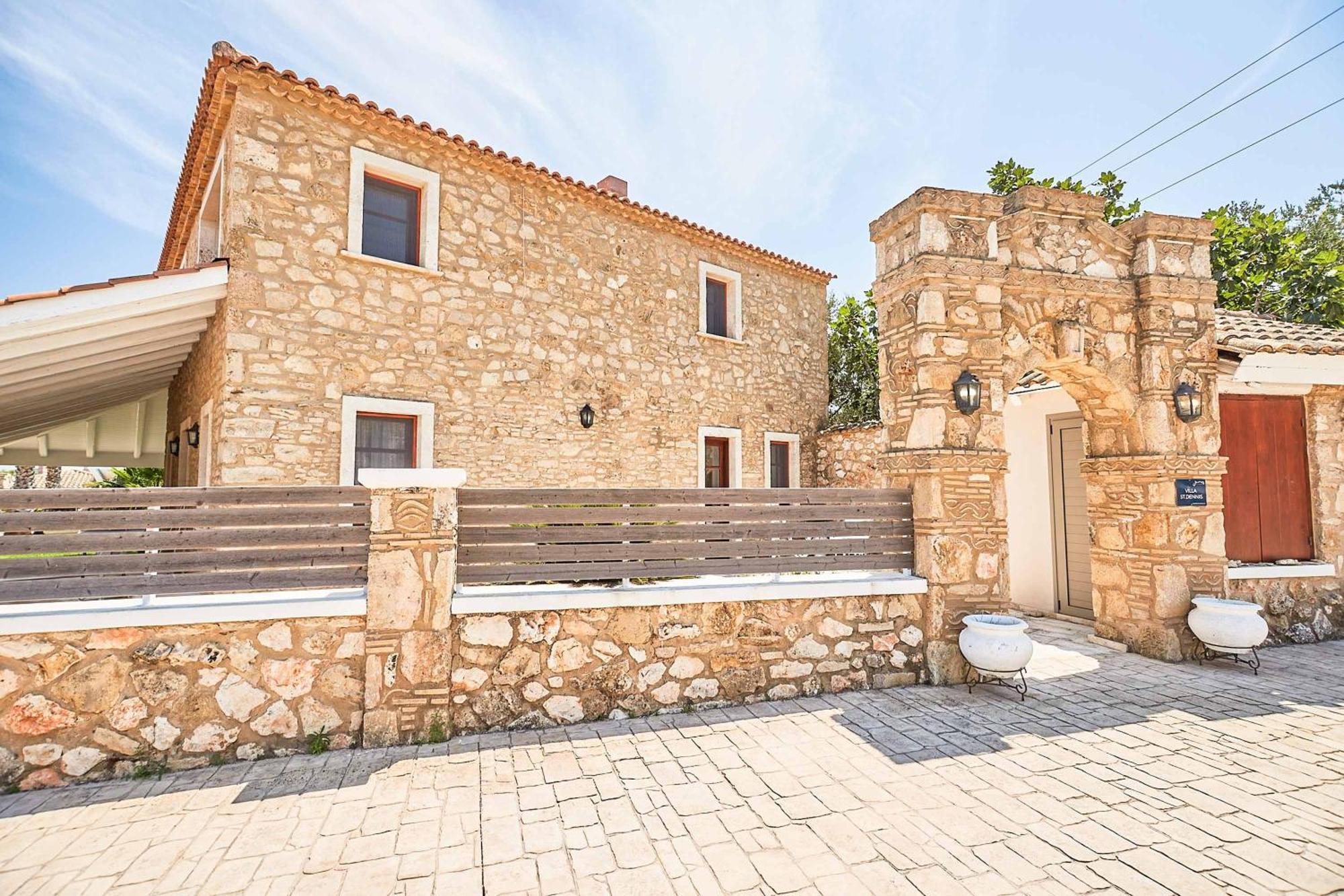 Villa St Dennis Makris Gialos  Exteriér fotografie